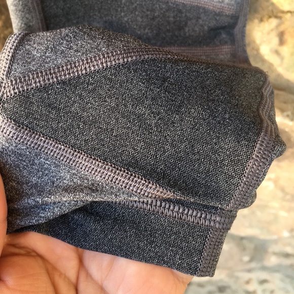 Lululemon Wunder Under HR tight *SE tech size 8 - Picture 11 of 11